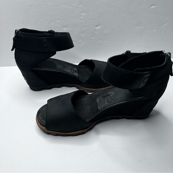 Sorel Joanie II Wedge Heel Ankle Strap Sandal Size 8.5 - Picture 3 of 12